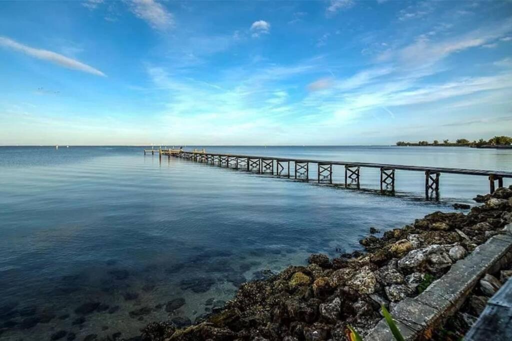 Bay View, Studio206, Beach Steps Away! Pool+Wifi رسكن المظهر الخارجي الصورة