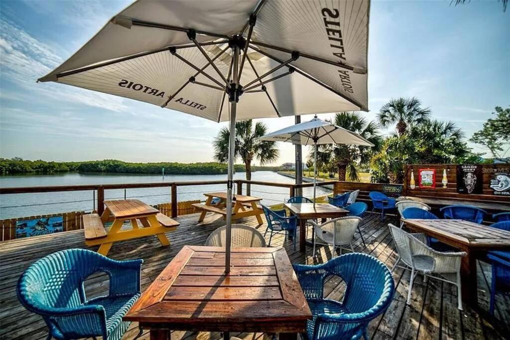 Bay View, Studio206, Beach Steps Away! Pool+Wifi رسكن المظهر الخارجي الصورة