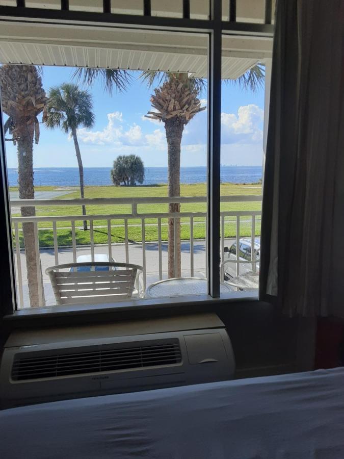 Bay View, Studio206, Beach Steps Away! Pool+Wifi رسكن المظهر الخارجي الصورة